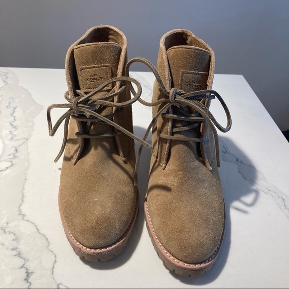 COACH Sz 8 Karson  Tan Suede Wedges Lace Up Booties - Picture 2 of 13
